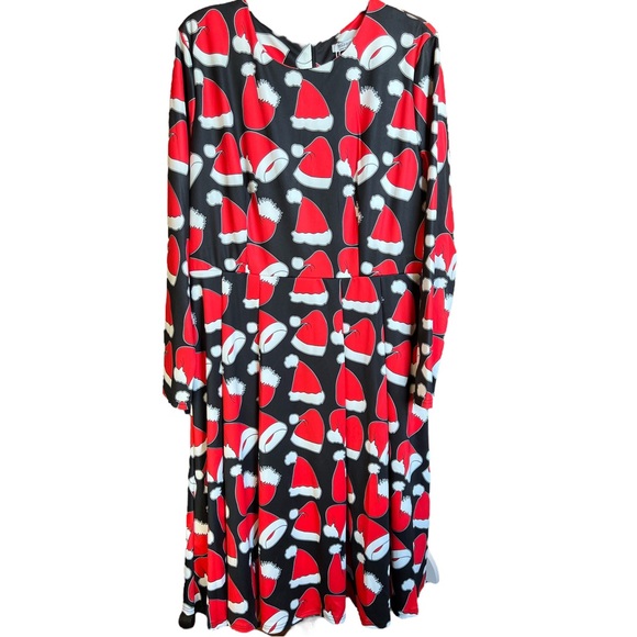 Measor NWT Christmas dress.  Red and white Santa hats on black. Size XXL - Picture 1 of 4